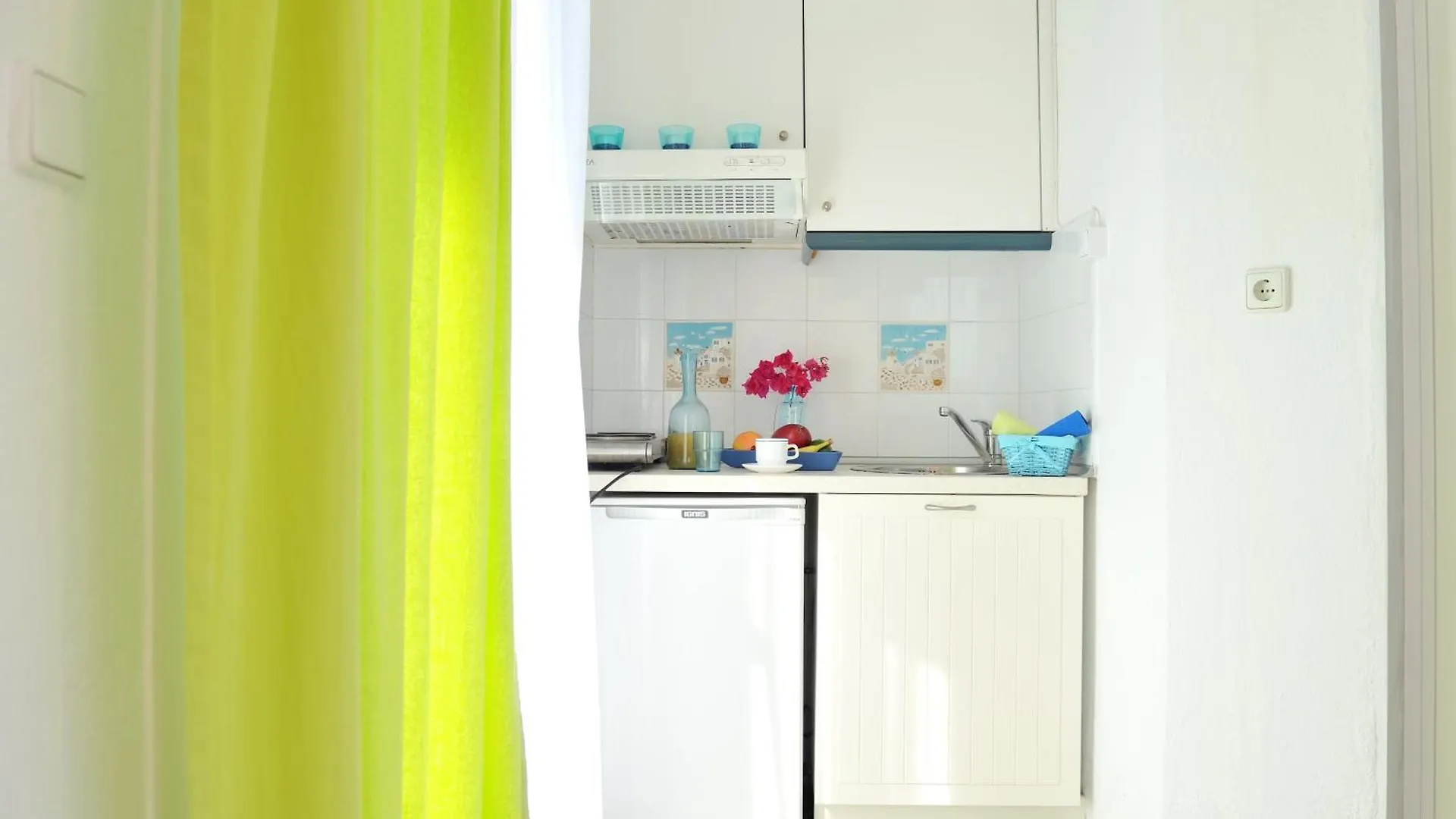 Aiolis Studios Apartment Porto Koufo